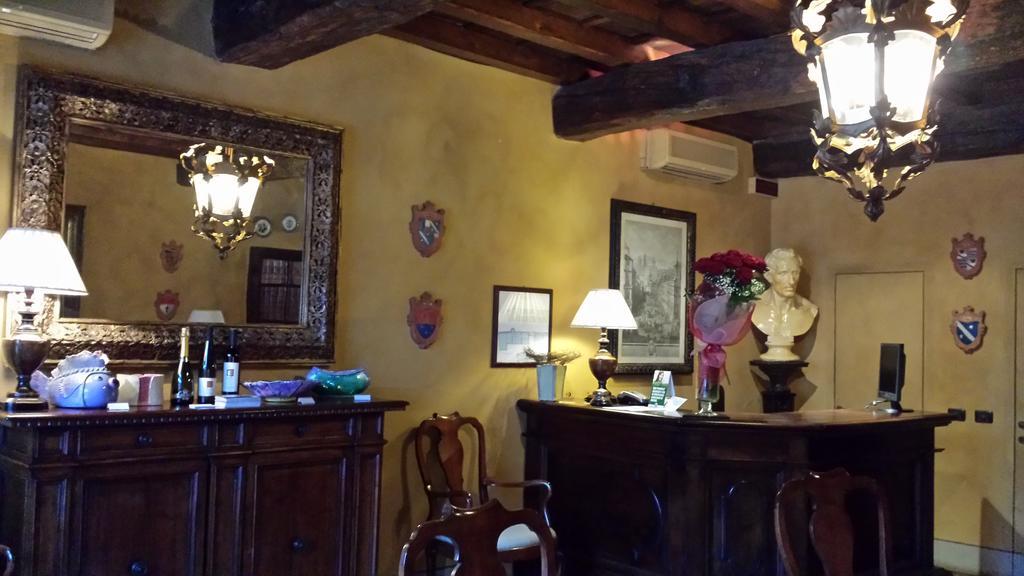 Hotel Torre Di San Martino Gazzola Di Rivalta Екстериор снимка