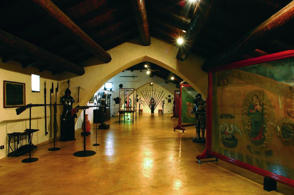 Hotel Torre Di San Martino Gazzola Di Rivalta Екстериор снимка
