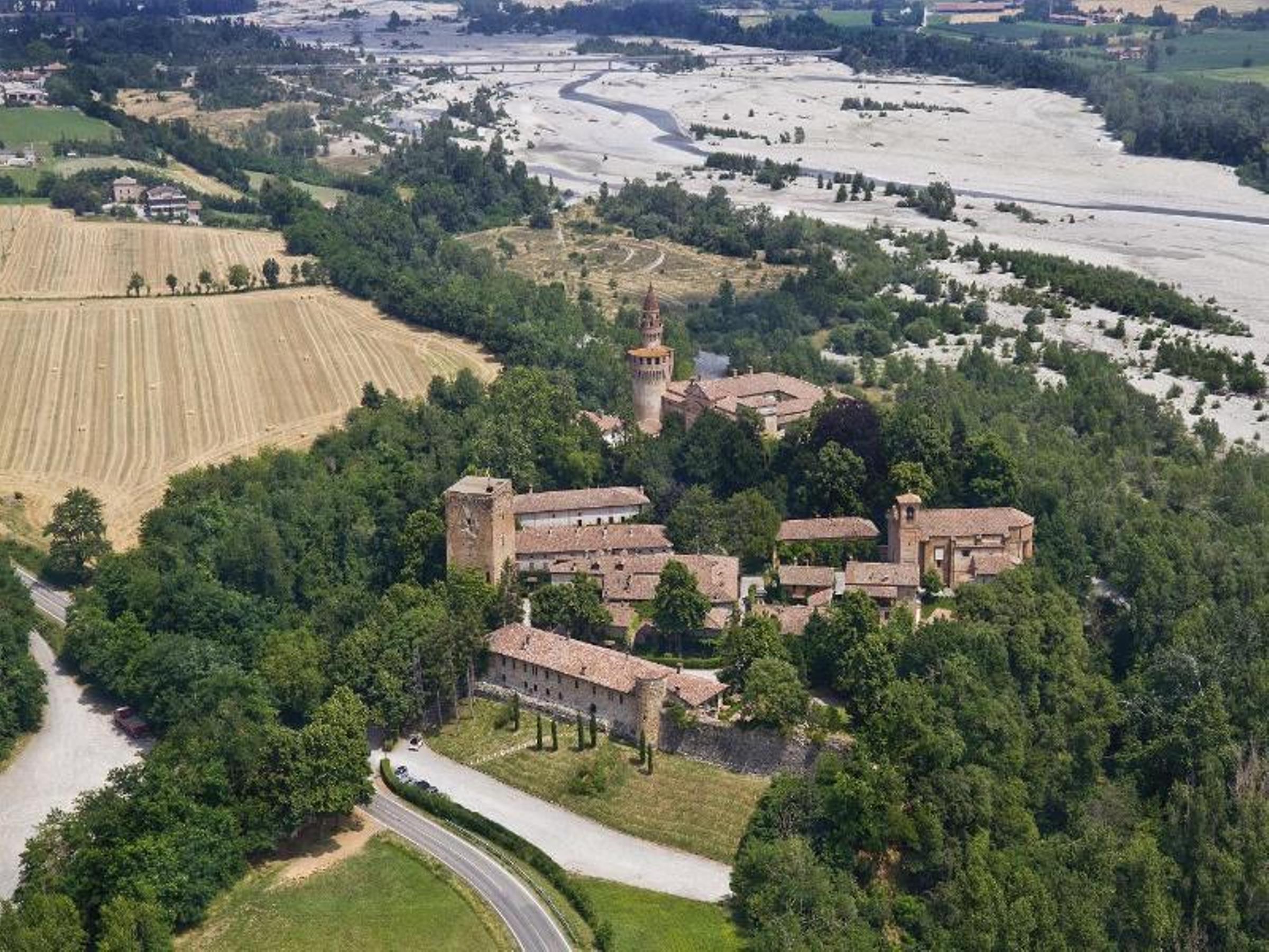 Hotel Torre Di San Martino Gazzola Di Rivalta Екстериор снимка
