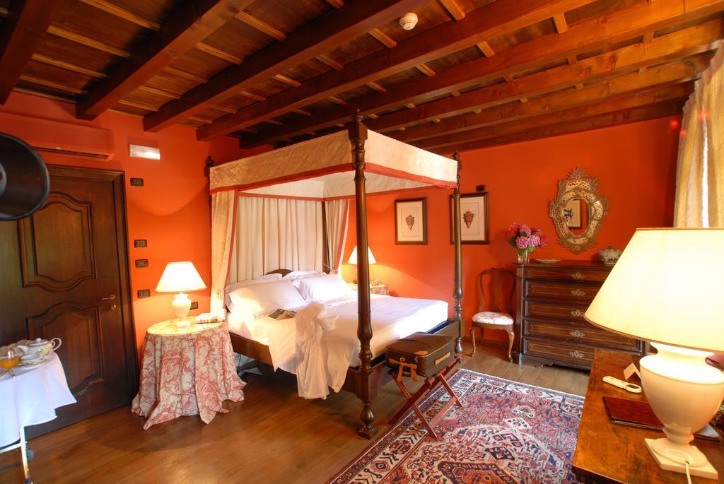 Hotel Torre Di San Martino Gazzola Di Rivalta Екстериор снимка